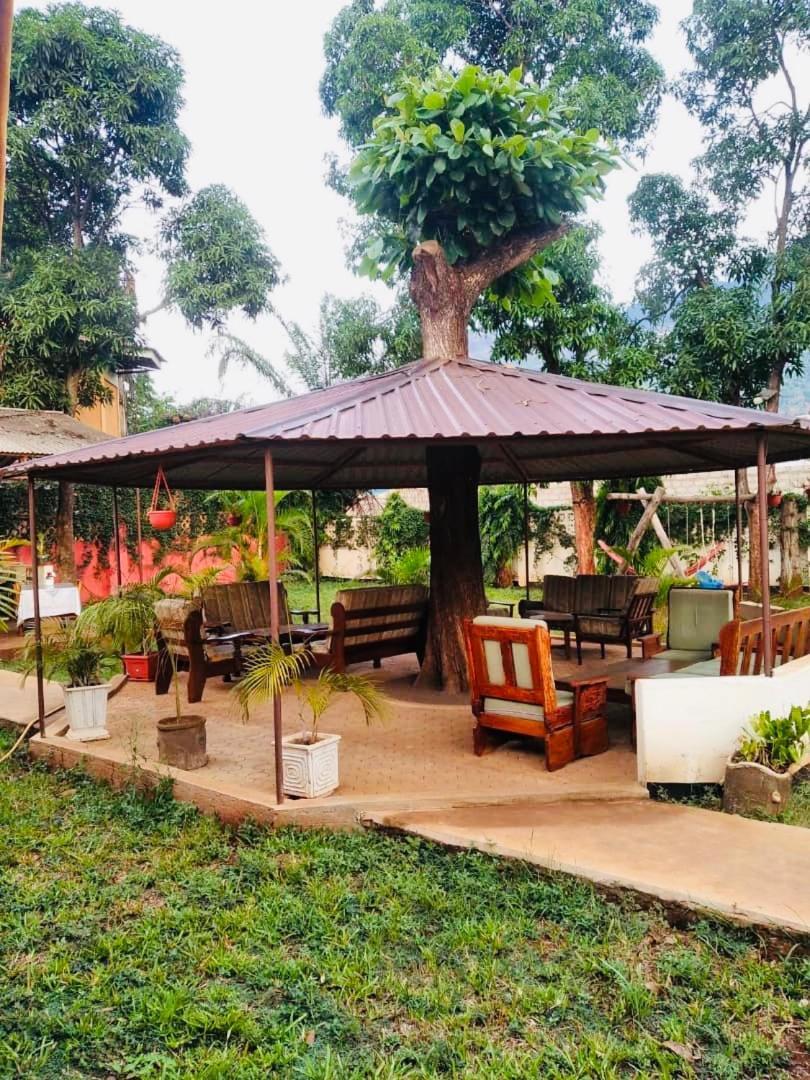 ホテル Mama Pierina Restaurant And Annex Morogoro エクステリア 写真