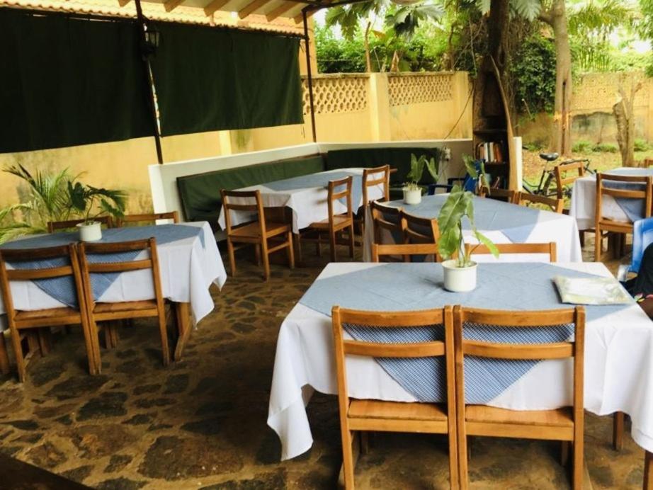 ホテル Mama Pierina Restaurant And Annex Morogoro エクステリア 写真