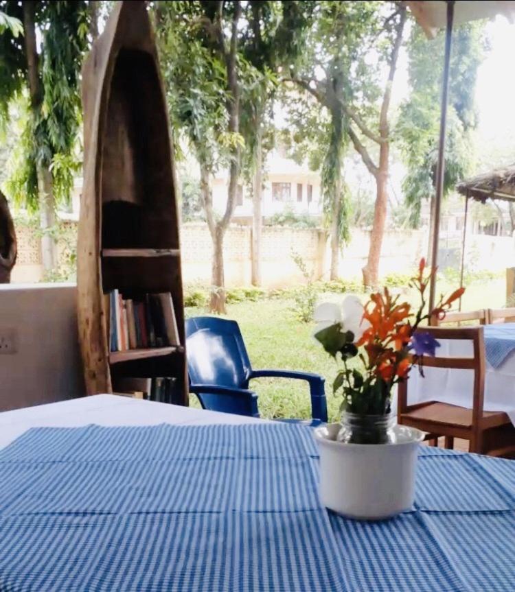 ホテル Mama Pierina Restaurant And Annex Morogoro エクステリア 写真